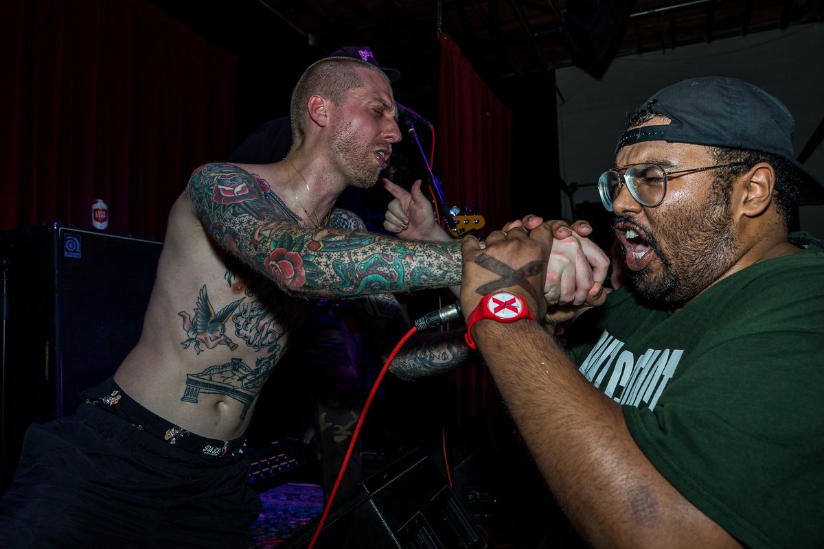 birddog14tx's tweet photo. Shackled and Facing Worlds from FTW TX @shacklednj
@facingworldstx @fromwithinrecs 
Click to view more 
https://t.co/BKZr85A1CD https://t.co/P6upscCMxP
