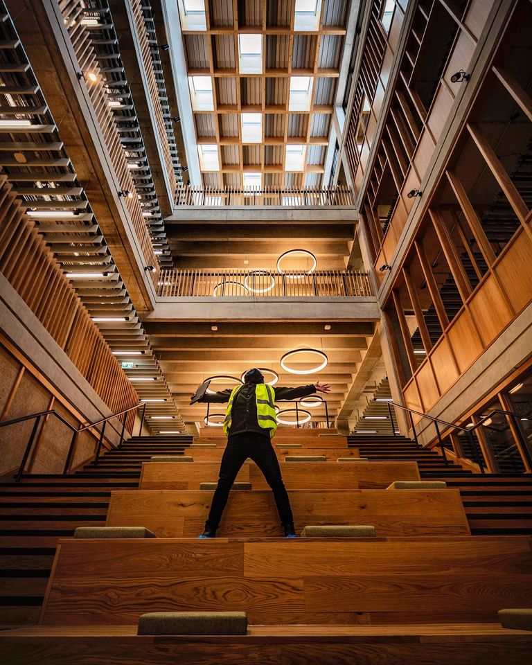 Mailbox Birmingham (@mailboxlife) on Twitter photo What a shot! Here's <a href="/AssociatedA/">AssociatedArchitects</a> architect @dionbarrett celebrating project completion in the atrium on the Edgbaston campus of <a href="/unibirmingham/">Uni of Birmingham</a> 🙌 #AssociatedArchitechs #Brum #UniOfBirmingham #MailboxLife What a shot! Here's <a href="/AssociatedA/">AssociatedArchitects</a> architect @dionbarrett celebrating project completion in the atrium on the Edgbaston campus of <a href="/unibirmingham/">Uni of Birmingham</a> 🙌 #AssociatedArchitechs #Brum #UniOfBirmingham #MailboxLife