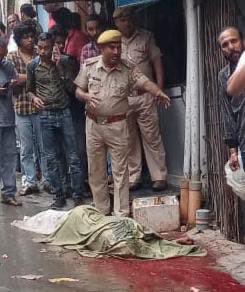 msoumenpaul2's tweet photo. Secularism was killed way before back when this ideology of terrorism was originated! 
#KanhaiyaLal beheaded mercilessly on the name of their God just cause of a status in support of #NupurSharma . Big Day for Pseudo Seculars 👏. 
"Woh kisi ka saga nhi hain aur na hoga" 
#Udaipur https://t.co/zcMRstJXSb