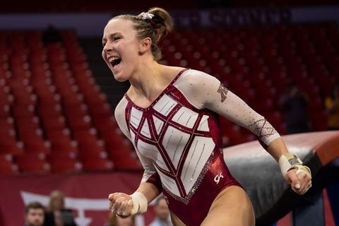 After rewriting the #Gophers history books, <a href="/LexyRamler/">Lexy Ramler</a> is ready to take the business world by storm! 

Read about her next steps in this feature from <a href="/CarlsonNews/">Carlson School of Management</a>: z.umn.edu/7um7