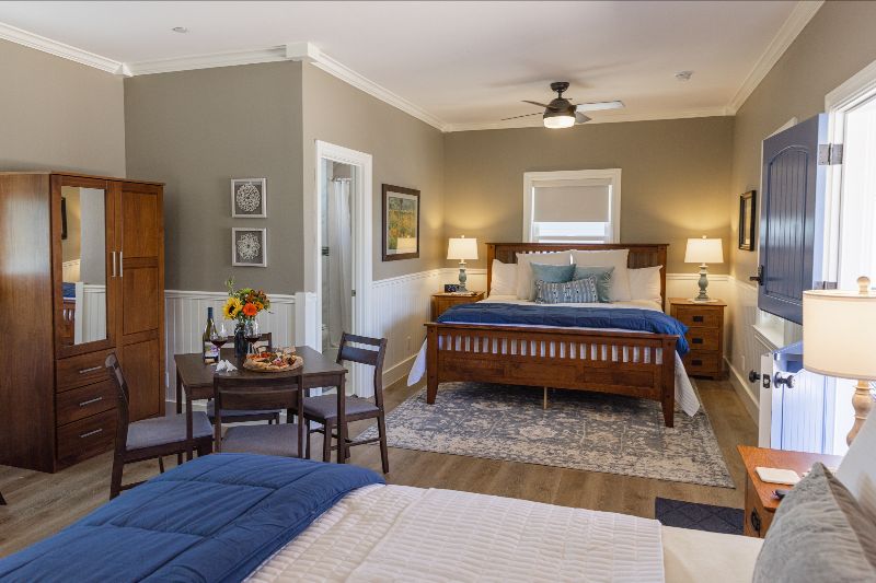 ForFriendsInn's tweet image. 🏠 Promo Codes for Stays at ForFriends Inn &amp;amp; Village - eepurl.com/h5sqvv