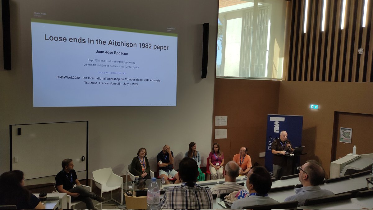 Interesting Round Table, 40 years of Aitchison's seminal paper at #CoDaWork22 #compositionaldata