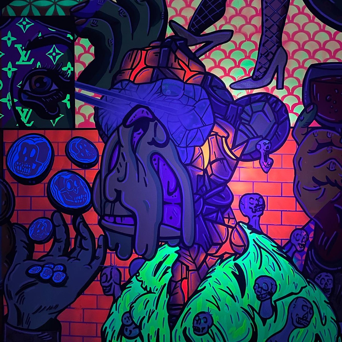ShowTime821's tweet photo. Take a look at a custom painting I did of #MAYC 13029 &amp; 25726. All of my artwork also glows in the dark under UV Blacklight. For any inquiries DM me. #BoredApeYachtClub #BAYC #MutantApeYachtClub #Yugalabs @BoredApeYC @GordonGoner @CryptoGarga @TomatoBAYC @SassBAYC  @yugalabs https://t.co/vW7khf0fe7