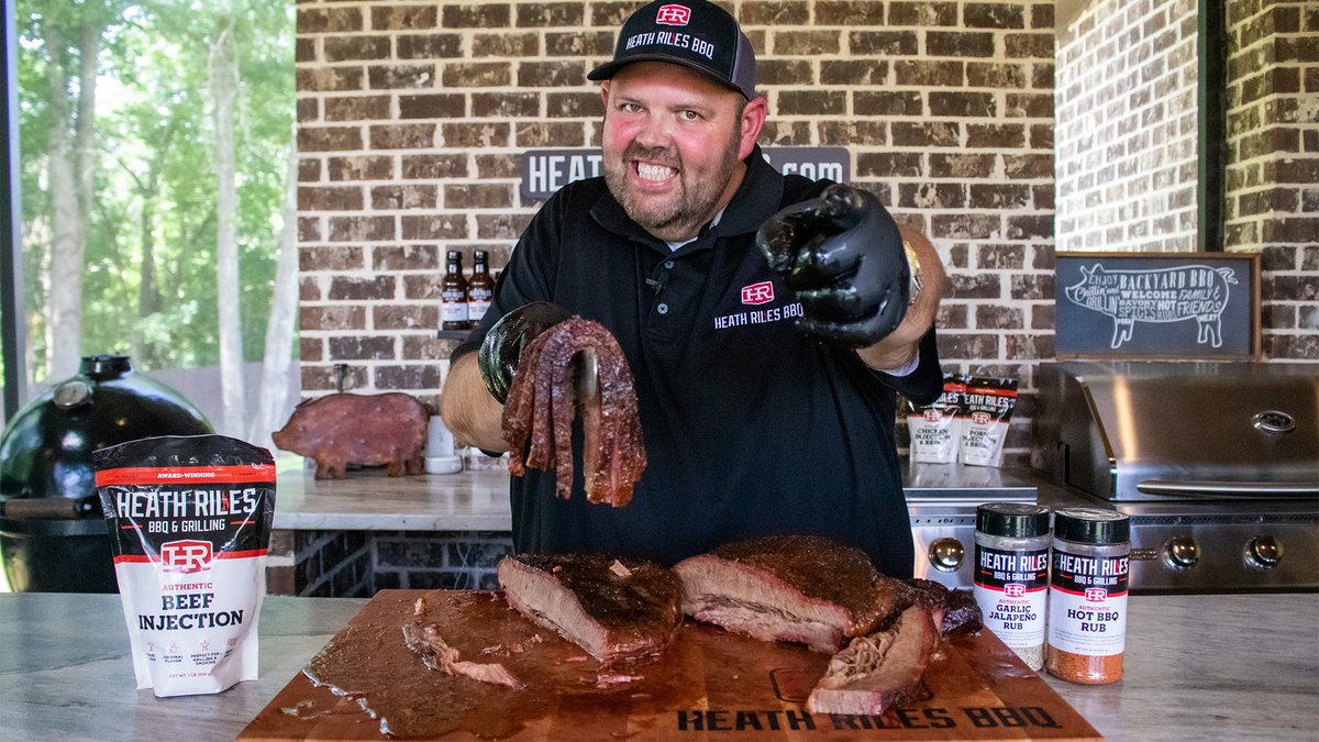HeathRilesBBQ's tweet image. "Easy Style" Brisket on the @TraegerGrills 

One of the juiciest briskets I've ever cooked.. You'll want to give this one a try at your next BBQ!

Video drops TODAY on our YouTube channel! Stay tuned..

#brisket #brisketrecipes #traeger #traegergrills #traegerrecipes