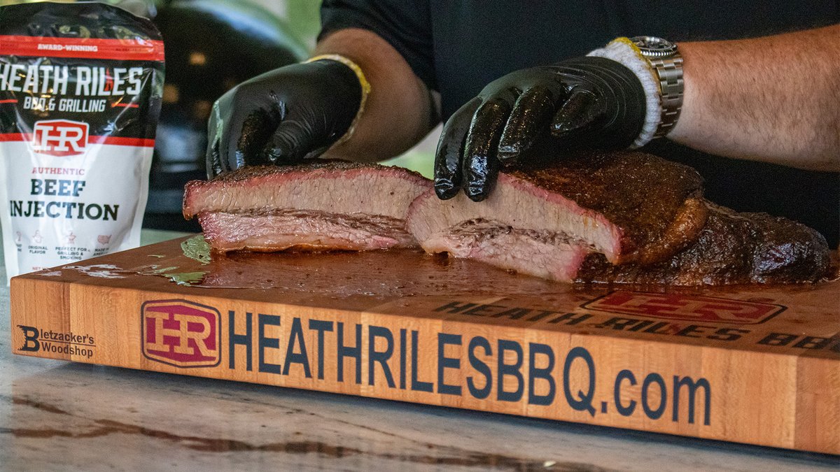 HeathRilesBBQ's tweet image. "Easy Style" Brisket on the @TraegerGrills 

One of the juiciest briskets I've ever cooked.. You'll want to give this one a try at your next BBQ!

Video drops TODAY on our YouTube channel! Stay tuned..

#brisket #brisketrecipes #traeger #traegergrills #traegerrecipes
