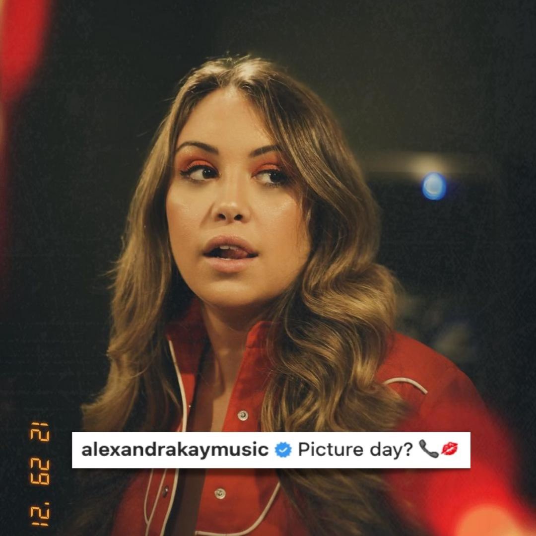 _alexandrakay's tweet photo. gm twitter friends ☀️ i hope you crush the day 😤🤘🏼 https://t.co/lJ4RX1RZyN