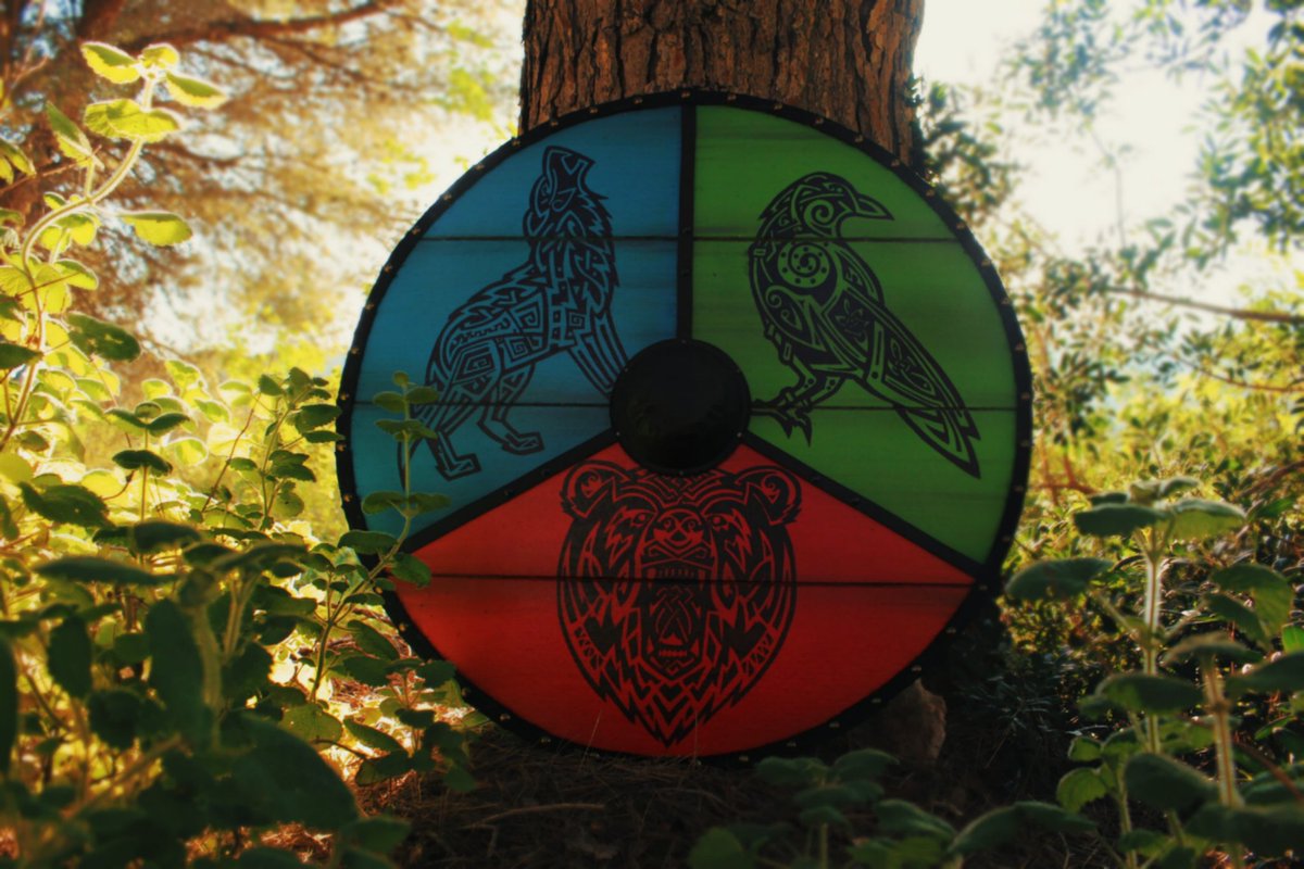 𝖊𝖛𝖞 tweet media