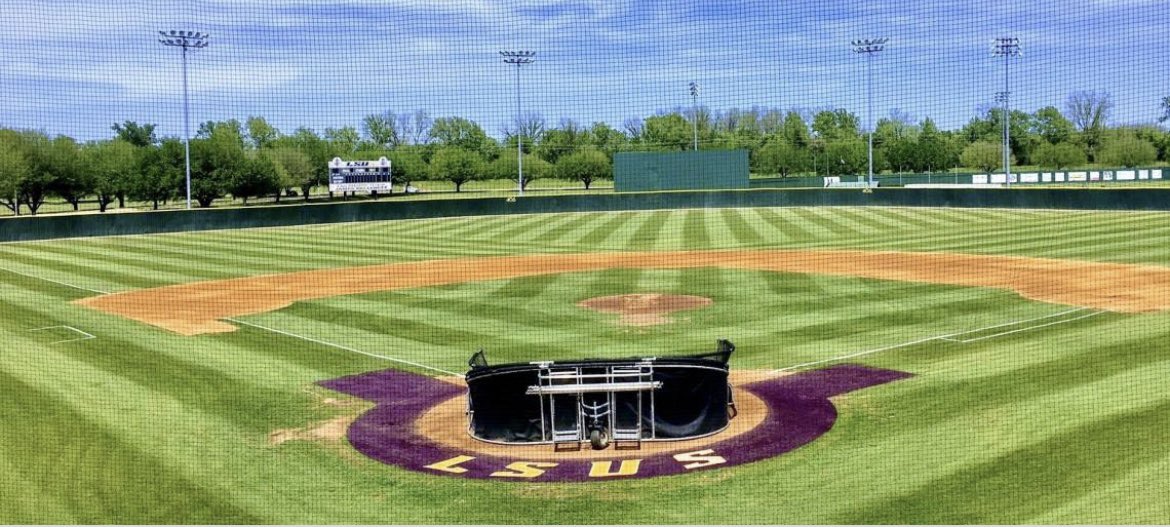 _ryan2david_'s tweet image. I’m extremely blessed to announce my commitment to Louisiana State University at Shreveport to continue my academic &amp;amp; baseball career! I want to thank my family, friends, teammates, &amp;amp; @SCCBASEBALLNE for supporting me. Thank you @LSUS_Baseball for giving me this opportunity!