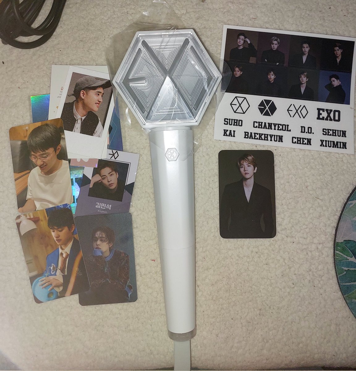 drftgirl's tweet photo. dumating na syaaaaa. thank you sm @tokkishoppe ♡♡😍 https://t.co/i1Cc7iUg2V
