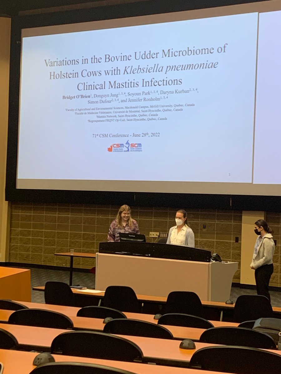 jensomics's tweet photo. What’s the only thing better than presenting at #CSM_SCM2022? Getting to watch your student @Br1dgetOBrien do it for the first time! https://t.co/i2YlQ3qBnU