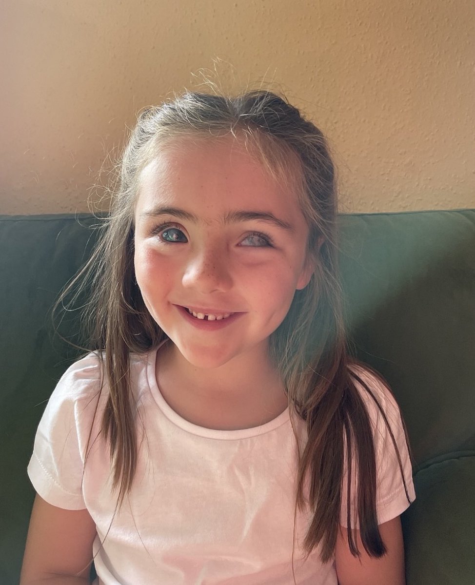 Rachel_mum2_3's tweet photo. From the first audition till the last scene today Nell has worked hard to find who Marie is, locking her in her heart forever! Her bright light has shone every step of the way! It has been a privilege to share this special journey with Nell! @atlwcs @netflix @blind_ball https://t.co/JNk7N9UaSd