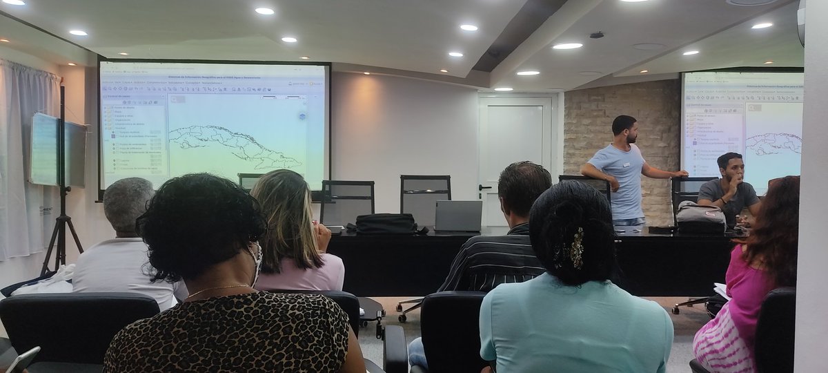 Segundo día del curso SGIA, hoy desde el teatro de la OSDE
