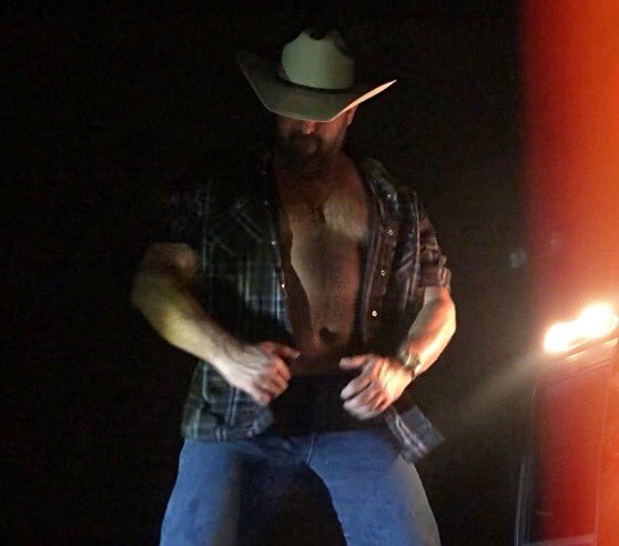 HEAVY DUTY https://t.co/l2z7TllwtS