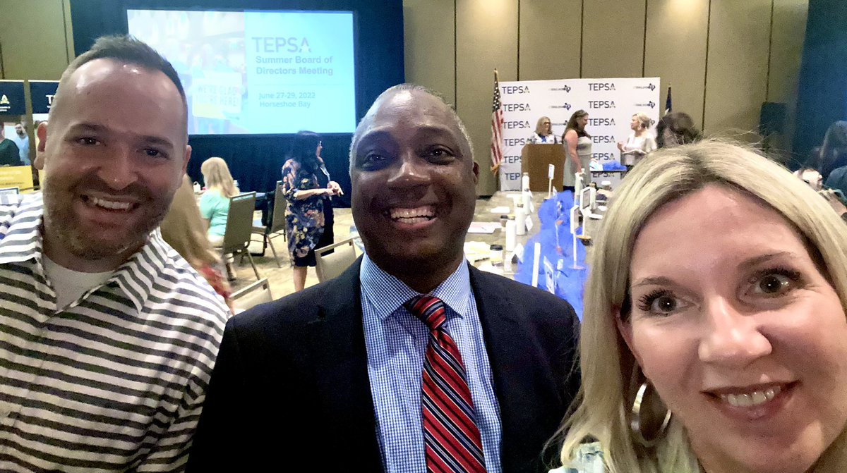 GerrieGerri's tweet photo. Leadership is not a title, it is an action, an example.  What legacy are you leaving no matter your role?  Thank you Dr. Walter Jackson @wgjackso for your inspiration this morning. #WeLeadTX https://t.co/A0PdXgFeGq