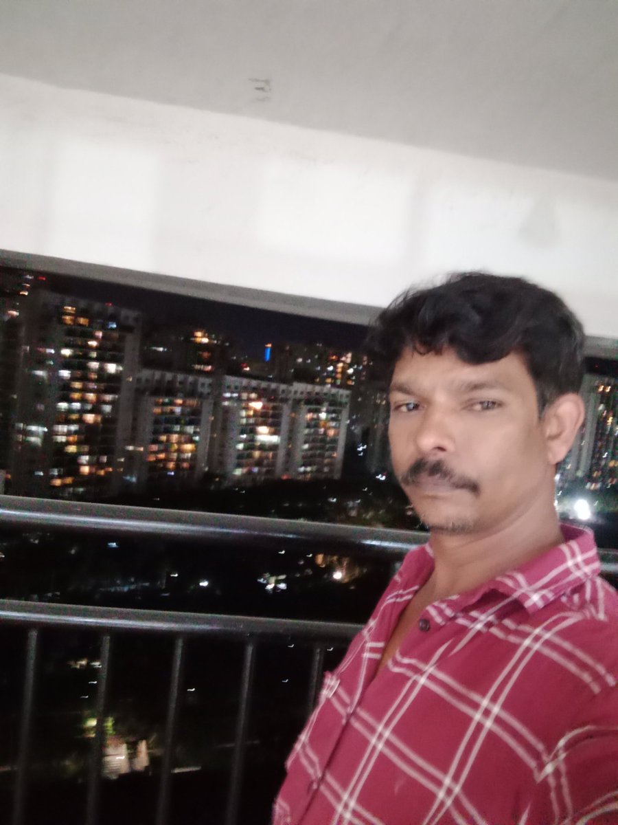 SomashekarK12's tweet photo. ಐ ಲವ್ ಯು ಡಾರ್ಲಿಂಗ್ https://t.co/XFyI2PuaC0