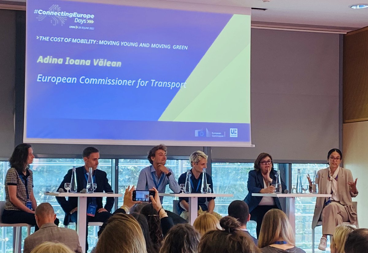 Moving Young and Moving Green: Youth panel &amp; Commissioner for transport (Adine Ioana Vālean) discussing youth perspective of sustainable travel. 
#ConnectingEurope #sustainable #travel #HydrogenSweden
