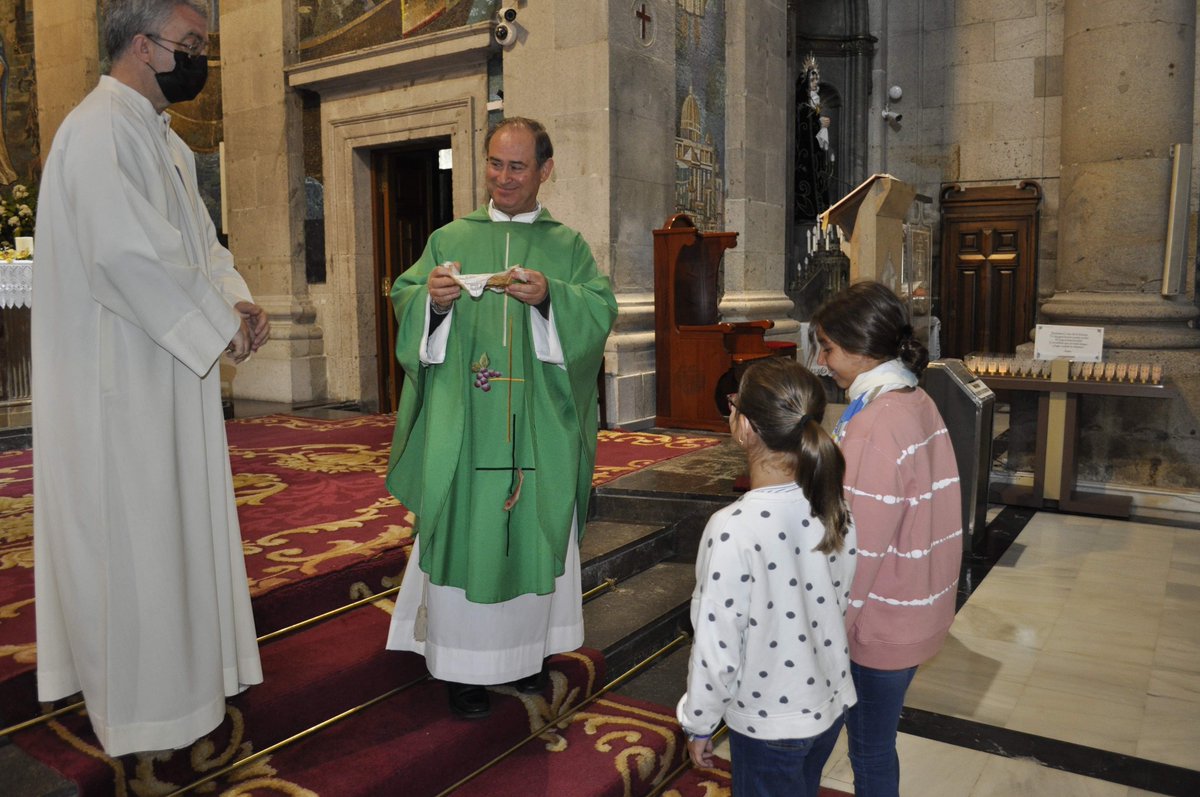 Diocese Tui-Vigo tweet media