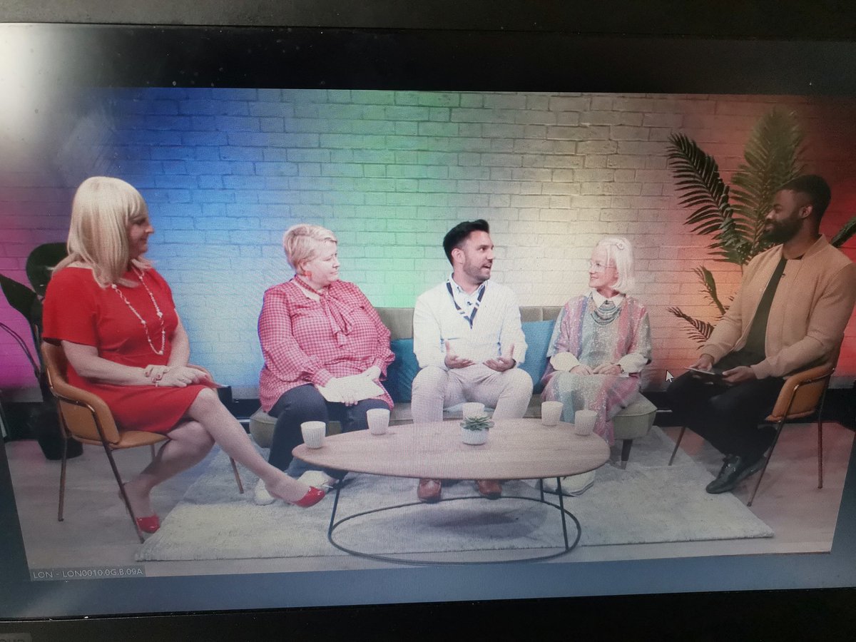 Great online event with <a href="/Meta/">Meta</a> #takeprideandmakechange talking about what to do if we get it wrong. Authentic apologies and changing things are key. <a href="/lizzo/">LIZZO</a> did it well. #learningfromLizzo