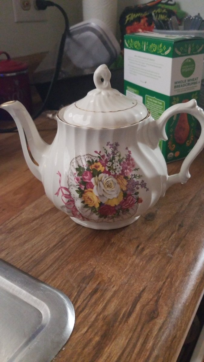 Chicken Fingers tweet media