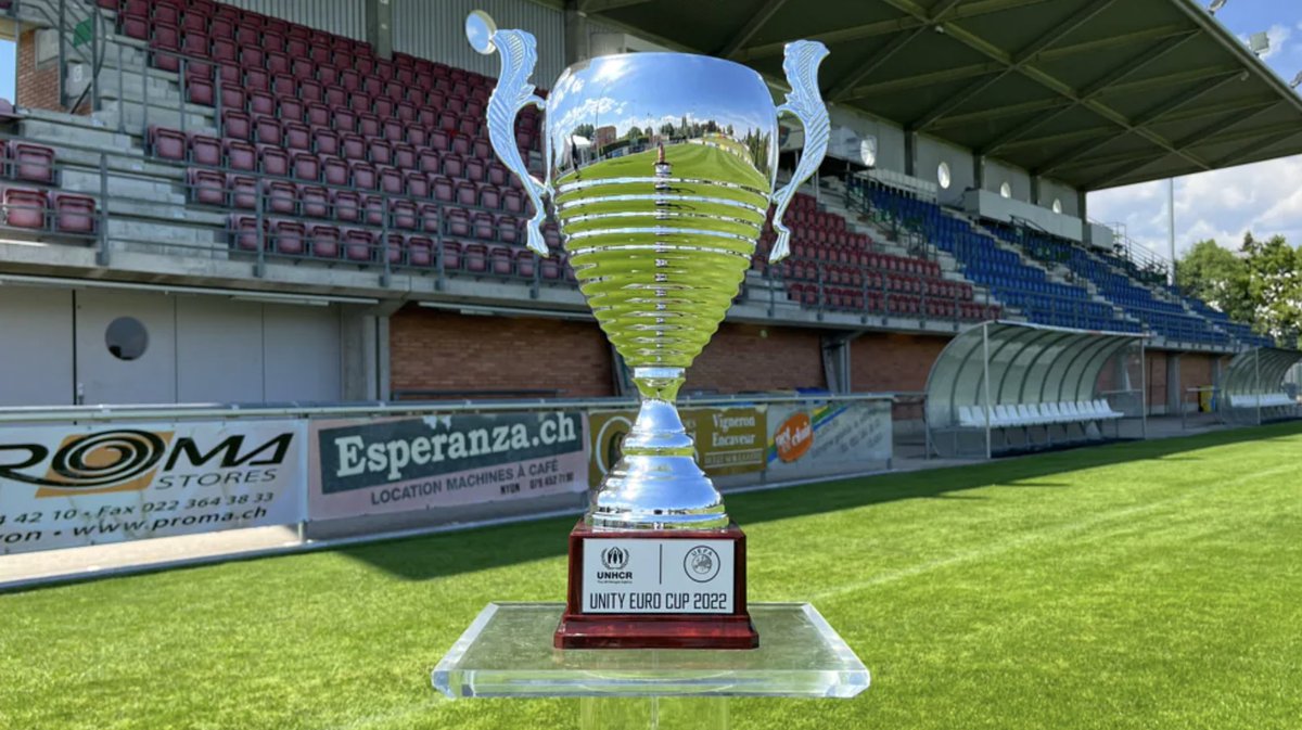 🏆 Demain, des équipes composées de joueurs réfugiés dans 8 pays 🇪🇺 dont la 🇫🇷 prendront part à la #UnityEuroCup en présence de <a href="/GeorgesLaura/">Laura Georges</a> &amp; <a href="/FFF/">FFF</a>.

Un tournoi organisé par <a href="/UEFAcom_fr/">L'UEFA en français</a> &amp; <a href="/Le_HCR/">Le HCR</a> pour rappeler que le football rapproche les communautés
👉 fr.uefa.com/returntoplay/n…