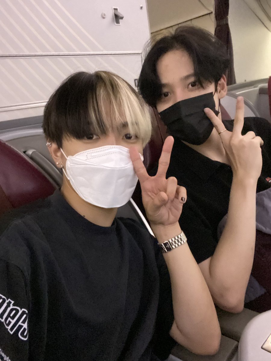 ATEEZ TALK 220629

[홍중] 우리가 간다 우리는 가🛫