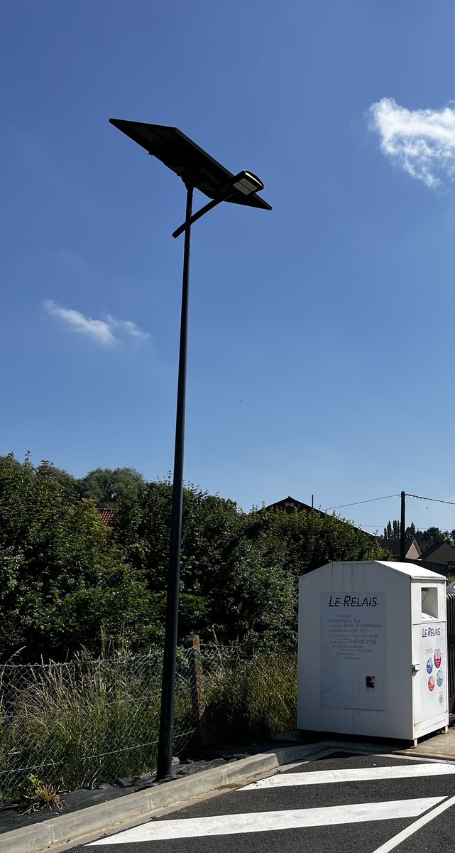 EnergieFlandre's tweet photo. En images - réception des travaux d’éclairage public @siecf réalisés par Satelec @GroupeFayat à @Wormhout59470 #Boeseghem #Ebblinghem #Looberghe #Steene et #OostCappel
✅ reduction des consommations
✅ gradation
✅ éclairage solaire
▶️ avec le soutien de l’Etat @prefet59 https://t.co/KZI3VtDQJ2