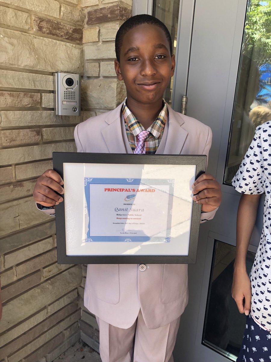 KathyMcDonald (@trusteemcdonald) on Twitter photo CONGRATULATIONS TO <a href="/RidgeviewPS/">Ridgeview P.S.</a> Class of 2022 CONGRATULATIONS TO Qanit the Principal Award Winner <a href="/Neelablu/">Neela Zinn</a> Principal Zinn <a href="/DietrichErin/">E Dietrich</a> CONGRATULATIONS TO <a href="/RidgeviewPS/">Ridgeview P.S.</a> Class of 2022 CONGRATULATIONS TO Qanit the Principal Award Winner <a href="/Neelablu/">Neela Zinn</a> Principal Zinn <a href="/DietrichErin/">E Dietrich</a>