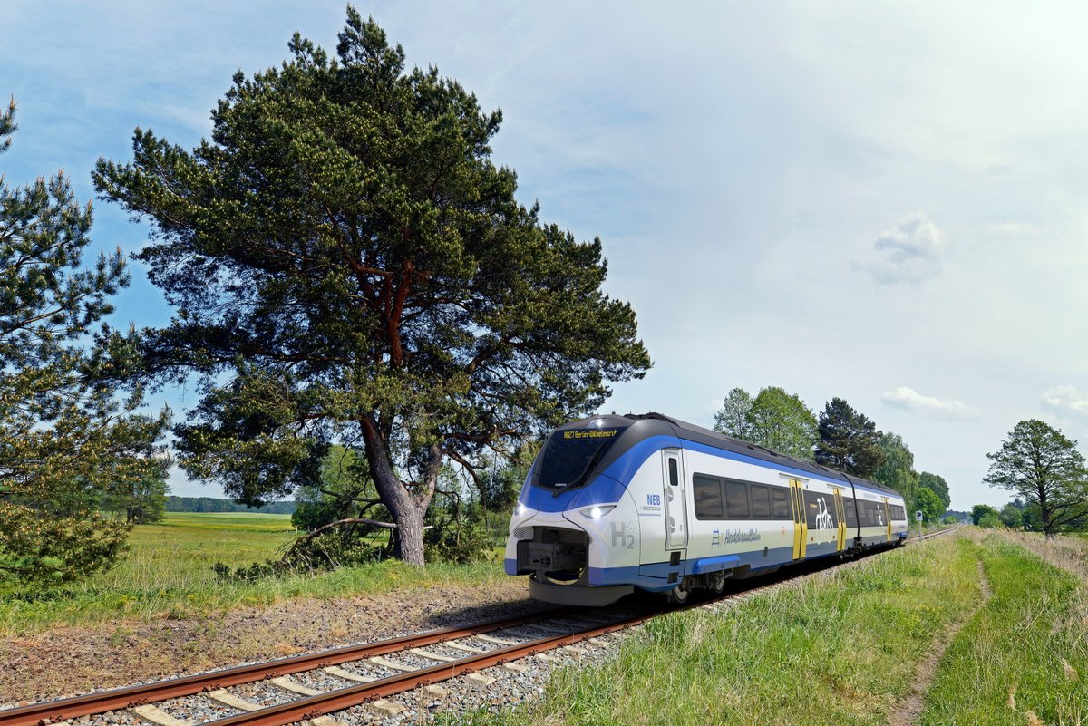 Great news for bringing #sustainable technology to the #railways! <a href="/SiemensMobility/">Siemens Mobility</a> will supply 7 #hydrogen #trains for Niederbarnimer Eisenbahn (NEB), Germany for the Berlin-Brandenburg region. These CO₂ emission free trains start service in Dec 2024! press.siemens.com/global/en/pres…