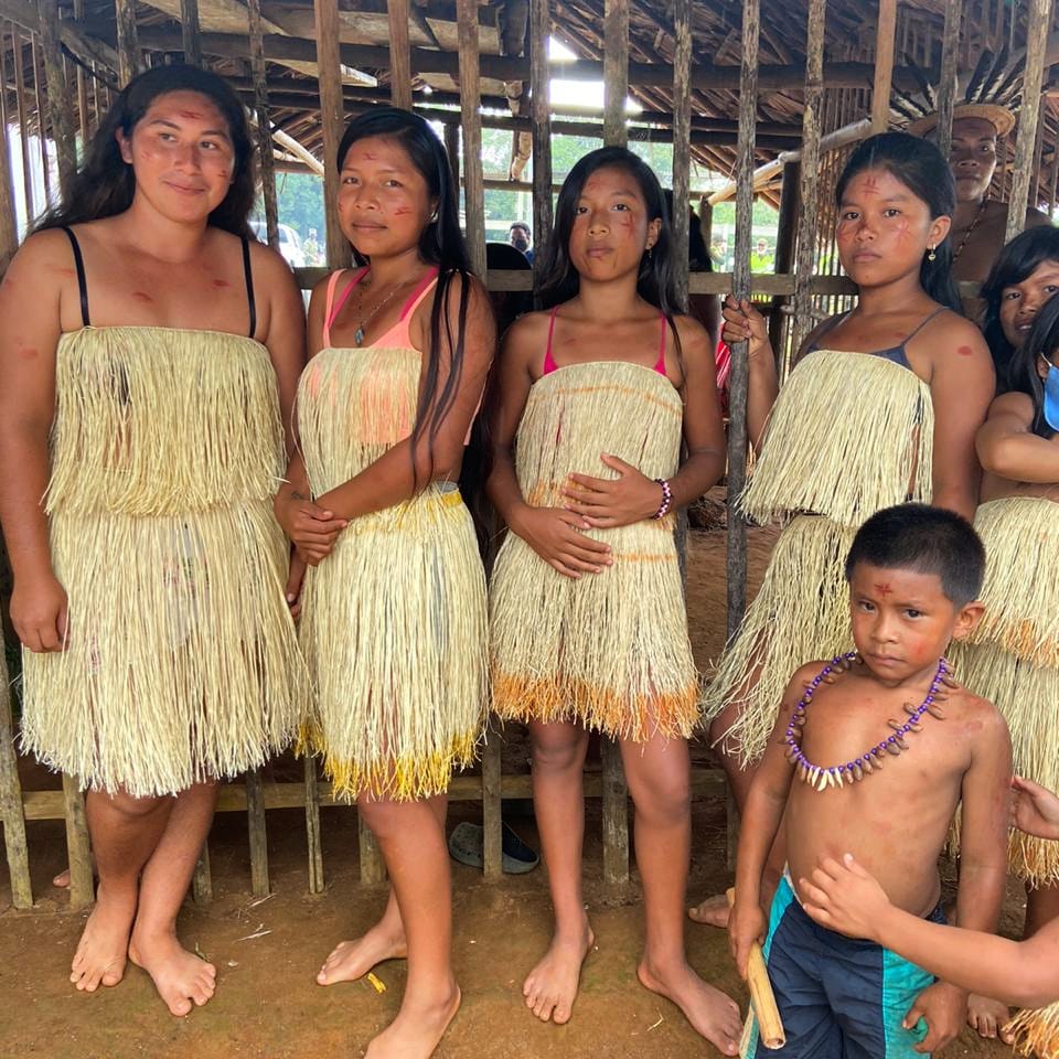 Culturas, historia, diversidad, lenguas... Colombia es un paraíso por descubrir en cada uno de sus rincones.
La nutrición debe llegar a cada lugar y comunidad para que esta magia siga ocurriendo 🙌🏼.

Feliz inicio de semana #BancosDeAlimentos 💚 🧡 abaco.org.co.