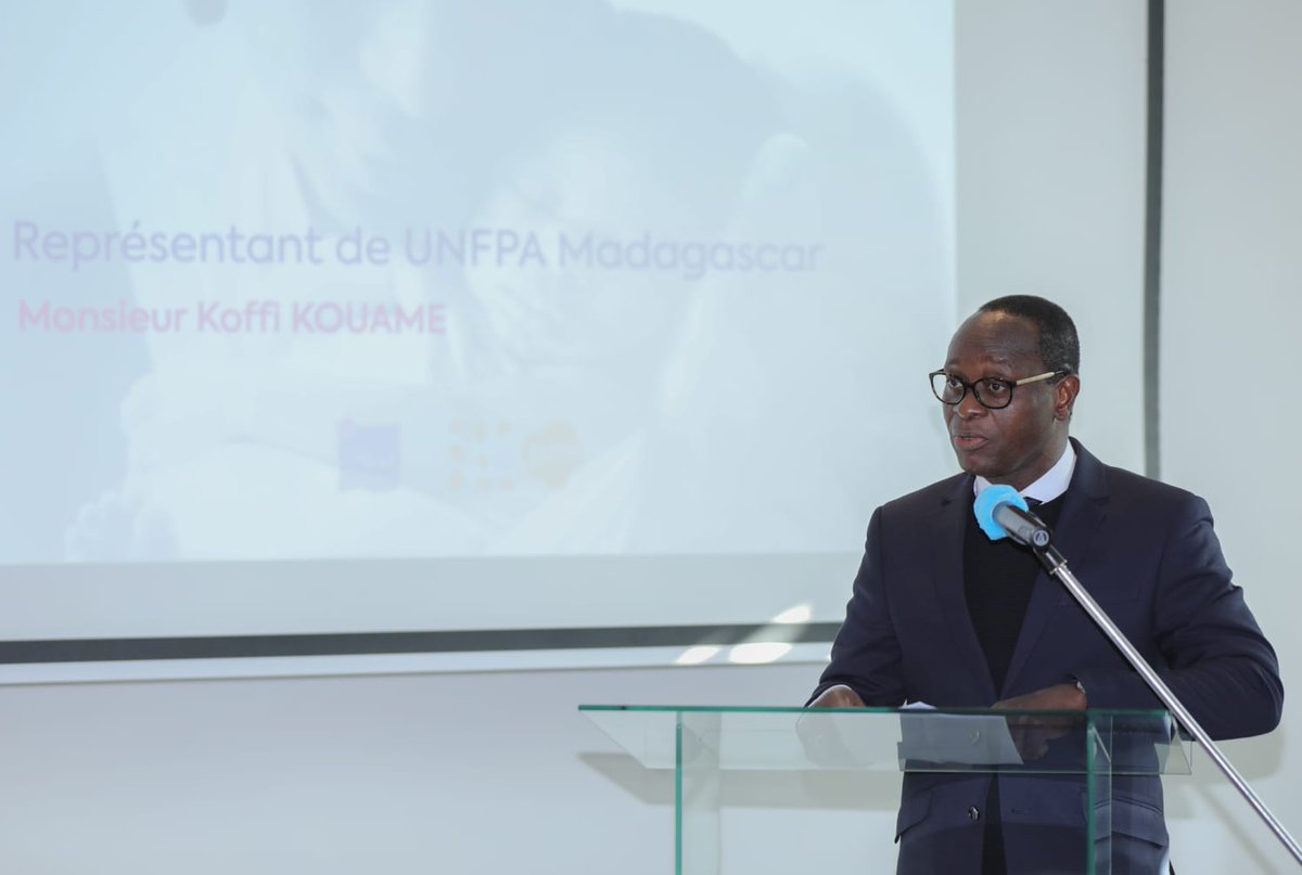 UNFPAMadagascar's tweet photo. @UNFPA & #AssociationFitia have signed a milestone agreement for collective action to advance #GenderEquality in Mdg 🇲🇬
For @MialyRajoelina, this is "Synergy to strengthen commitment in fight against #GBV" & for @KkouameKoffi, it's "consolidation of achievements to #EndGBV" https://t.co/r1yHT7vgxT