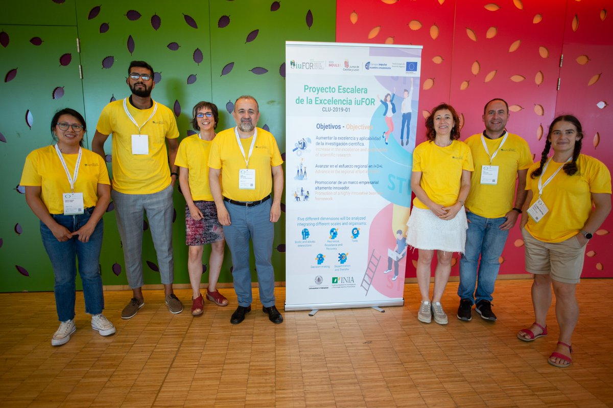 celia (@chdeaza) on Twitter photo El #8CFN es un buen momento para hacer equipo y fortalecer el engranaje que hace avanzar en el trabajo cotidiano en el <a href="/YoungForesters/">iuFOR UVa-INIA</a>, <a href="/UVa_es/">Gabinete de Comunicación Universidad de Valladolid</a> o@UVaPalencia <a href="/CampusdeSoria/">Campus de Soria</a>. Gracias <a href="/SoyForestal/">SoyForestal</a> por fotos tan buenas El #8CFN es un buen momento para hacer equipo y fortalecer el engranaje que hace avanzar en el trabajo cotidiano en el <a href="/YoungForesters/">iuFOR UVa-INIA</a>, <a href="/UVa_es/">Gabinete de Comunicación Universidad de Valladolid</a> o@UVaPalencia <a href="/CampusdeSoria/">Campus de Soria</a>. Gracias <a href="/SoyForestal/">SoyForestal</a> por fotos tan buenas