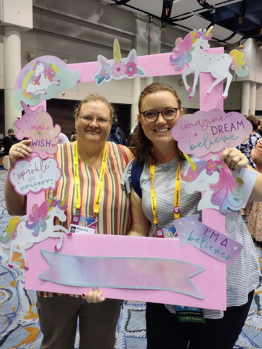 Hernandez Reading Heroes tweet media