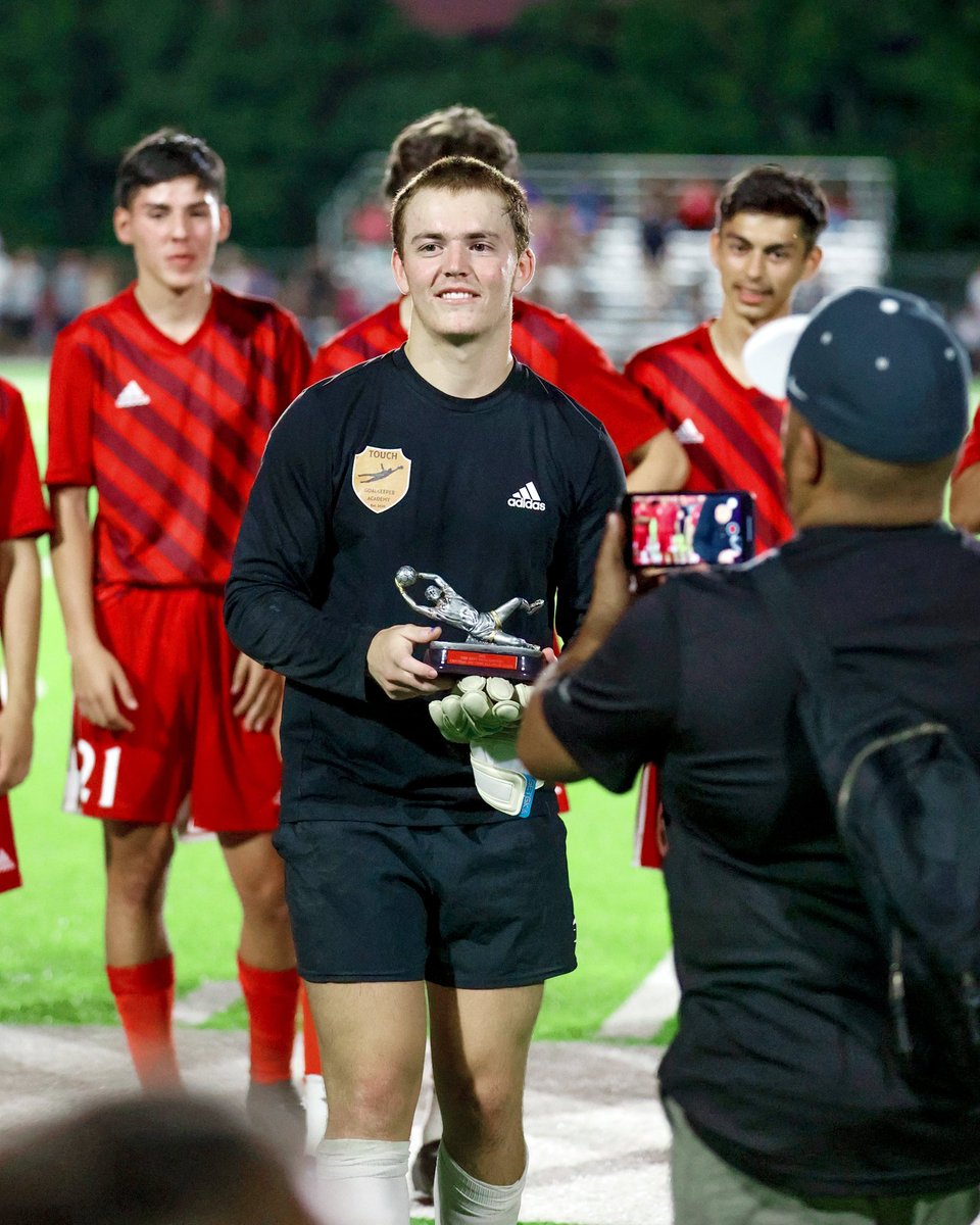 AllStarGameBen's tweet photo. Congratulations 🎉 to @RHSBOYSOCCER1 Julian Vicente Lau Winning the Best Goal Keeper of the East vs West ASG (Photo Credits to Eppler Photos) https://t.co/Fbc0LiV5HY