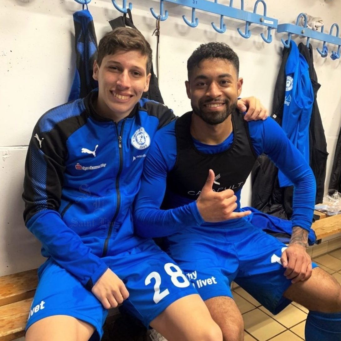 LeoChambi16's tweet photo. 🚨Fabricio Quaglio es nuevo jugador de #TheStrongest, así lo confirmo J.M. Peña representante del jugador, el juvenil de 18 años juega como extremo por izquierda, anteriormente milito en #Blooming y #Thisted (segunda división Dinamarca 🇩🇰) https://t.co/jMDWFenm5W