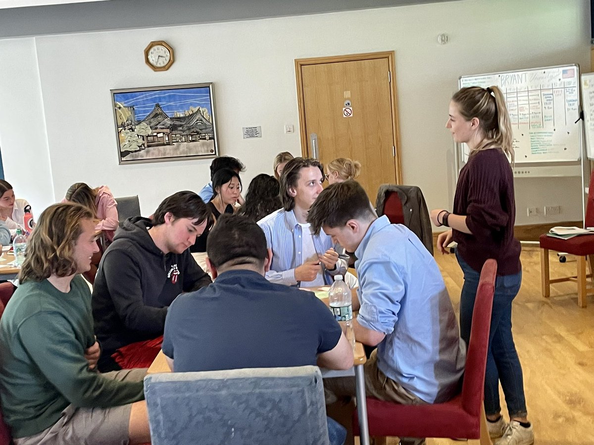 Bryant students deepened their experience with #designthinking at <a href="/HertfordCollege/">Hertford College, Oxford</a>, Oxford today! Thank you to Nina Luiggi ‘18, former IDEA mentor and IDEA Leadership Team member, for sharing her experiences as a market researcher and #designthinker in London.