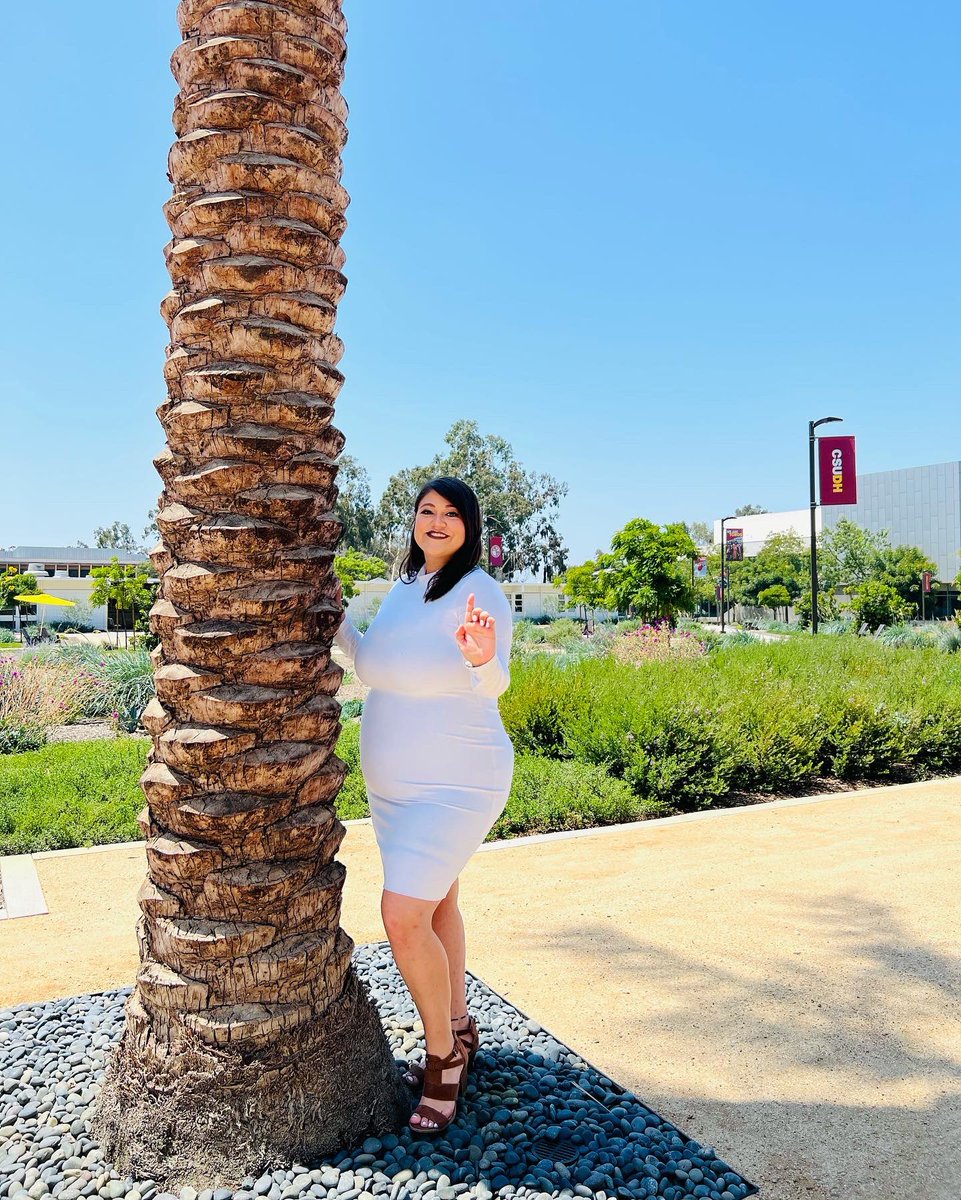 sia_gammaiota's tweet photo. Name: Judith Vasquez, Hermana Venus β€οΈ
Semester Crossed: Fall 2019 π¦
Officer Position(s): Financial Administrator π²
Photo Credit π·: @almaaglr3
#Ξ£ΞΞ #hermandaddesia #Sept1990 #lovelylatinladies #SIA https://t.co/bHm6KUGYZo