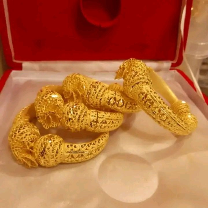 BasiruHaladu3's tweet image. A warwaro gold Available