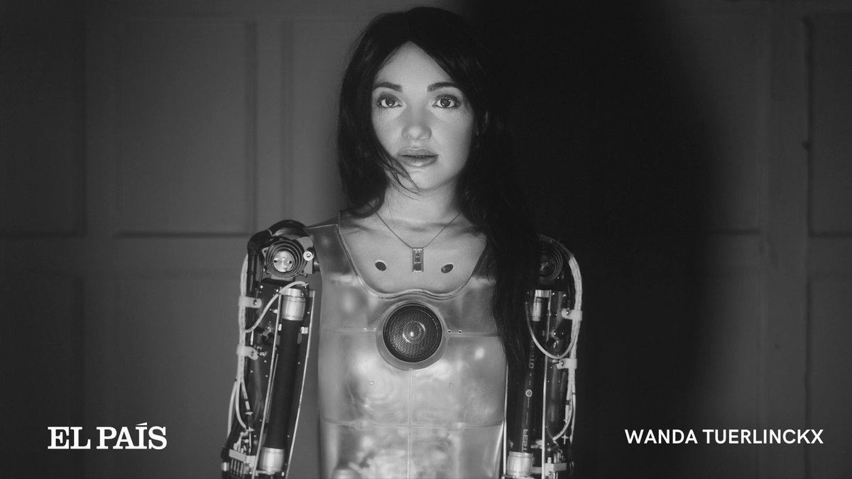 elpais_foto's tweet photo. Retrato robot en @elpaissemanal

A lo largo de siete años, Wanda Tuerlinckx ha retratado androides, humanoides y robots a través de una cámara de la época victoriana estableciendo un vínculo entre dos momentos claves de la historia

🔗 https://t.co/fTdS1ucXjW
✍️ @gcrespomclennan https://t.co/YyaUuJq9xb