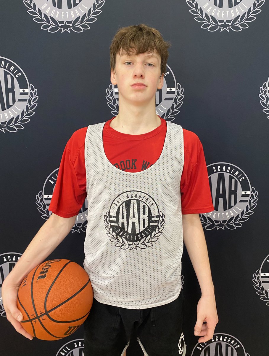StephenCapua's tweet photo. My guy Tristan Lisbony (Clear Brook HS, Texas) is a super shifty guard that shoots well off screens and the dribble. 

#AAB📚🏀 | @c3_basketball https://t.co/oJy3jzoTfz