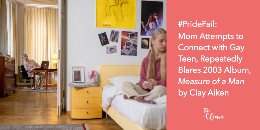 “I saw Chasing Amy in the theater,” bragged Tracy to her daughter’s friends, convinced this would seduce the teen into eating dinner with the family again.
.
.
.
#thecleave #thecleavelife #pride #pridemonth #pridemonth2022 #momfail #gayteen #lgbt #lgbtq #lgbtqia #lgbtteens