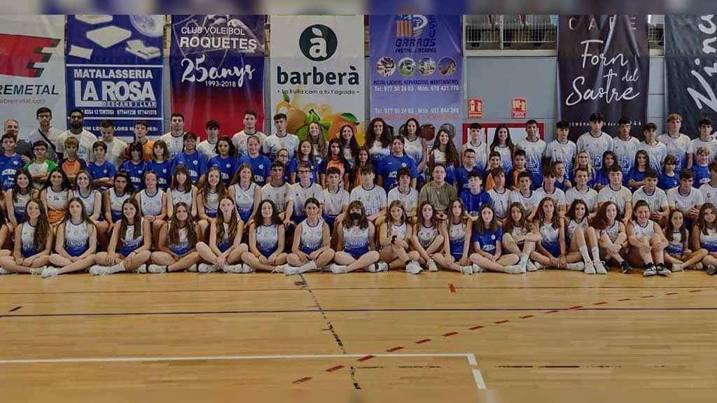 🏐 Primeres renovacions a la plantilla del sènior masculí de Superliga 2 del Vòlei Roquetes

▶ LA NOTÍCIA: ebresports.cat/primeres-renov…

<a href="/cv_roquetes/">Club Voleibol Roquetes</a> <a href="/FedVenVoleibol/">FVVoleibol</a> <a href="/AjRoquetes/">Ajuntament Roquetes</a> #PacoGas <a href="/IMaigi/">Iᐯᗩᑎ GᗩᖇᑕIᗩ ᗰᗩIGí 🎗</a> <a href="/VoleiCatala/">FCVb</a> <a href="/RFEVB/">Real Federación Española de Voleibol</a> <a href="/RoquetesCom/">Roquetes Comunicació</a> <a href="/esportcat/">Esports</a> <a href="/JoanBarbera7/">joanbarbera</a> #Roquetes #TerresdelEbre