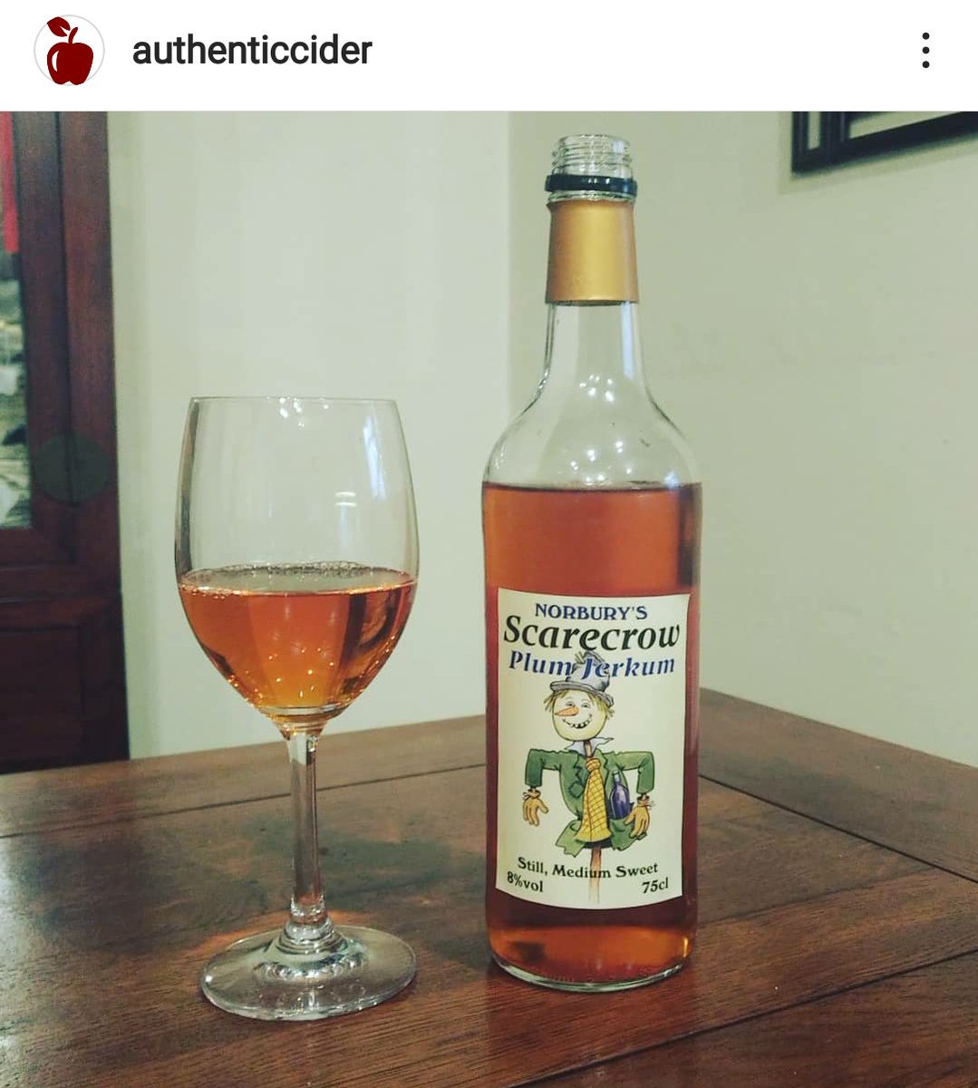 JeremyStunt's tweet photo. A break in my journey today allows me to indulge in some plum jerkum although this maker has gussied up their branding and now calls it plum wine which is technically correct but emotionally immoral, as if we were to start calling cider 'apple wine' (like Germans apfelwein). https://t.co/eBKTJja8zw