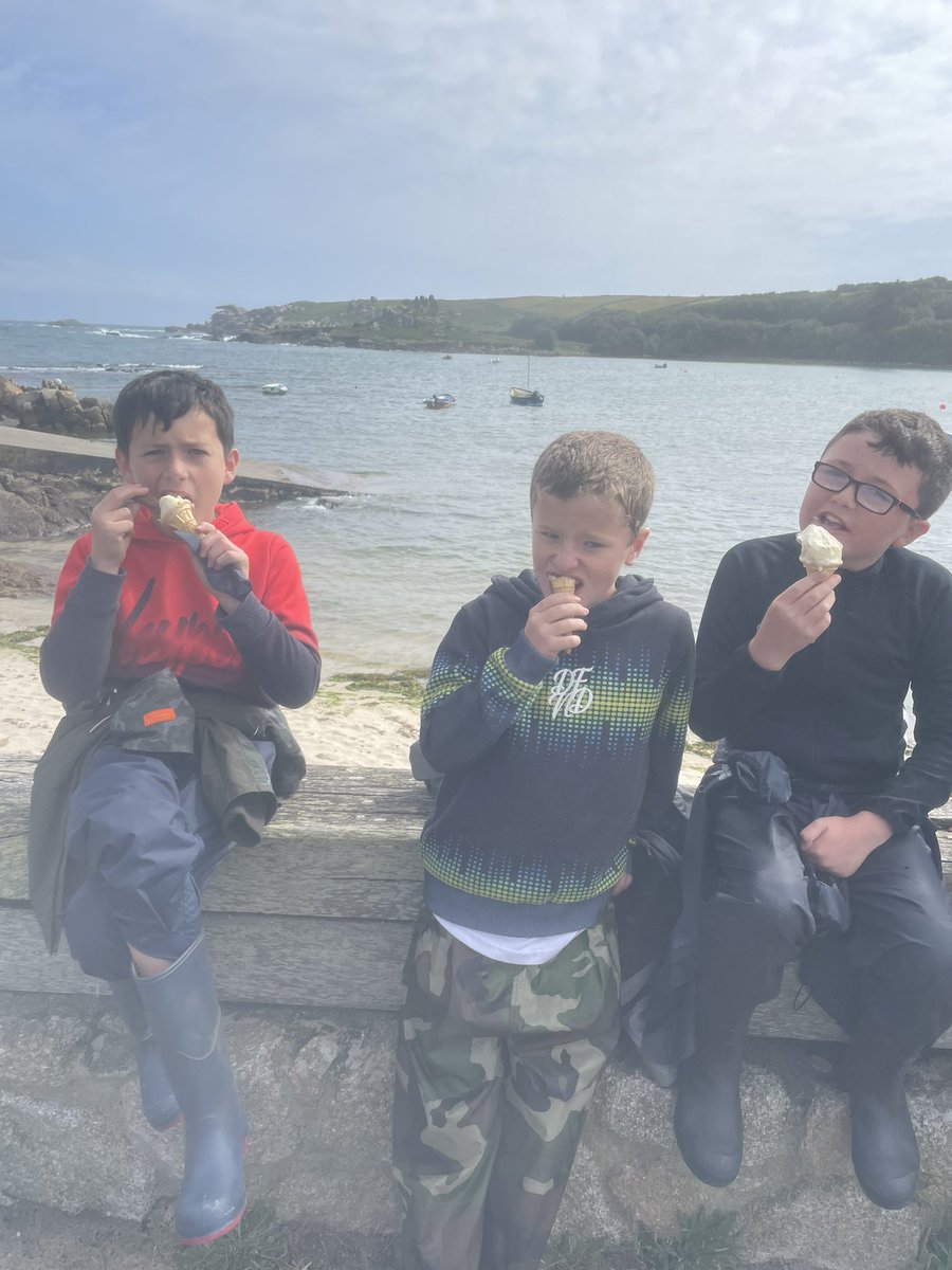 St.Buryan Academy tweet media