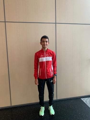 20-23 Haziranda yapılan Oryantring Milli Takım seçmelerinde 2. Olarak Milli Takıma girmeye hak kazanan öğrencimiz Ayberk KESKİN'i tebrik ediyor  2-4 Temmuz tarihlerinde Macaristanda yapılacak olan Yıldızlar Oryantring Avrupa Şampiyonasında  başarılar diliyoruz.