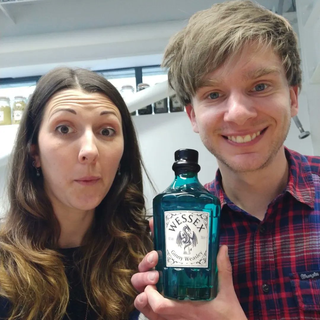 WessexGin's tweet photo. We're not usually ones to brag but... π₯ππ
#GinLabExperience #MakeYourOwnGin #CraftGin #CustomMade #ThingsToDo #London #Travel #uk #happy #londonlife #Surreylife #Surrey #vibes #visitlondon #ginlove #gingingin #ginoclock #gintastic #mixology #events #ginevent https://t.co/54ozbsj5oH