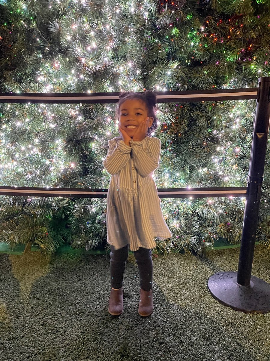 Coach___O's tweet photo. Four years ago My Princess came into this world &amp; it’s been the single best thing that’s ever happened to me! Happy Birthday Camille Blake! I love you more than you’ll ever know 😘😘 I have a Big Girl Now 😩😩 #GirlDad #camilleblake #myprincess #stoptimeplease https://t.co/VF9OhjOdVE