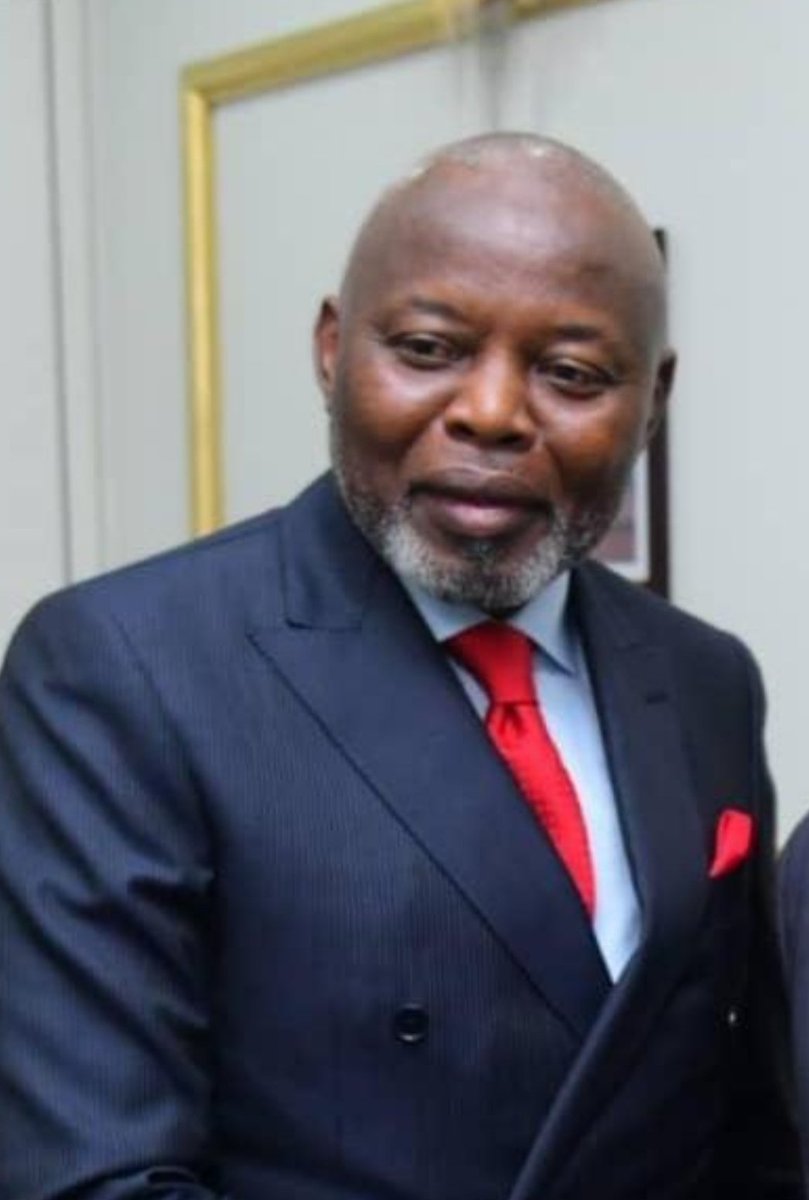 Misalaplusnews's tweet photo. 🔴 🇨🇩 |#CiteUA #Kinshasa
Le Chef de l'État, Félix Antoine Tshisekedi Tshilombo, a reçu ce mardi 28 juin en soirée, dans son bureau de la cité de l'UA à Kinshasa, Vital Kamerhe, son ancien directeur de cabinet. Sé/ présidence...Pour plus d'informations Abonnez-vous sur Notre Page. https://t.co/0lMffE0iUW