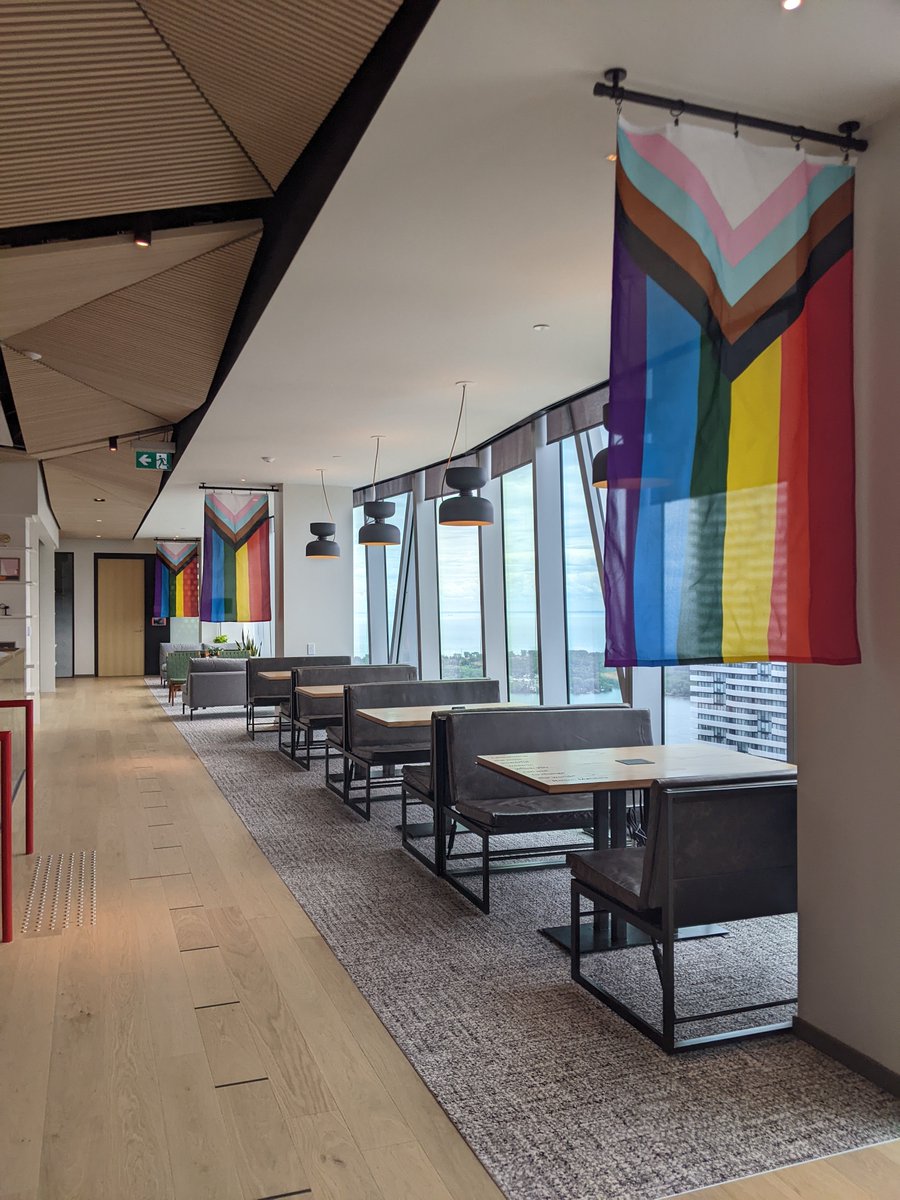 The views from the new @microsoftcanada office at #cibcsquare are incredible. 

Every time I pop into the office, I take photos of the CN tower and Lake Ontario (which were never in my camera roll the past decade 😂), and I take in how jaw droppingly beautiful this city is.