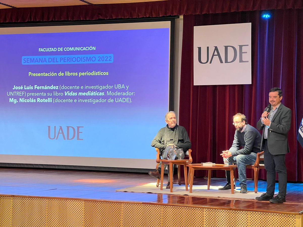 jcrettaz's tweet photo. Semana del Periodismo 2022 en @UADEoficial con presentación de libros: ahora @unfernandezmas conversa con @nicorotelli sobre #VidasMediaticas, plataformas y medios (editado por @LaCrujiaEd) #comunicacionUADE #periodismoUADE https://t.co/dCt1Q3L3ZQ