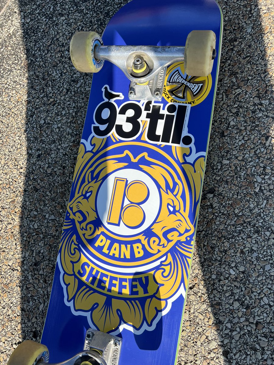 skateXstr8's tweet photo. 93 til infinity, kill all that whack shit. https://t.co/e91gJJRkFm
